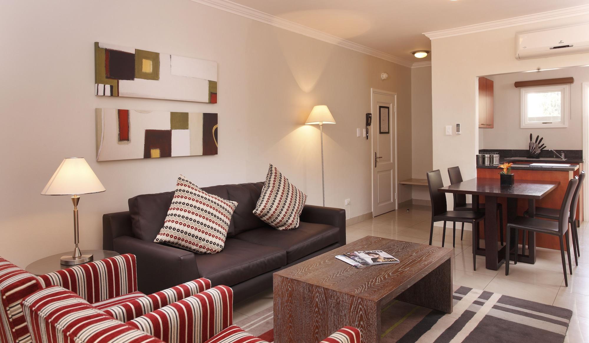 The Capital Villa Sandton Buitenkant foto